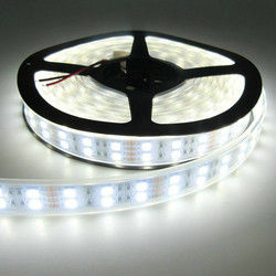 二重列景色の照明のための適用範囲が広いLED RGBの滑走路端燈SMD 5050 120LEDs/M
