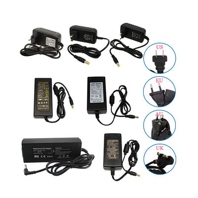 DC 12Vの壁プラグのデスクトップのタイプ5.5*2.5mの電源1A 2A 3A 5A 6A 7A 10Aへの100-240V AC