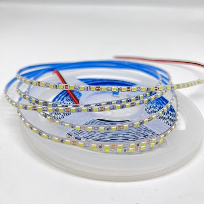 小さいスペースOEMのための狭い板3mm単一色LEDの滑走路端燈9.6W力