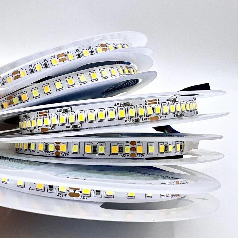 Smd 2835の調節可能な色温度LEDのストリップ120leds/M 8mm PCBの幅